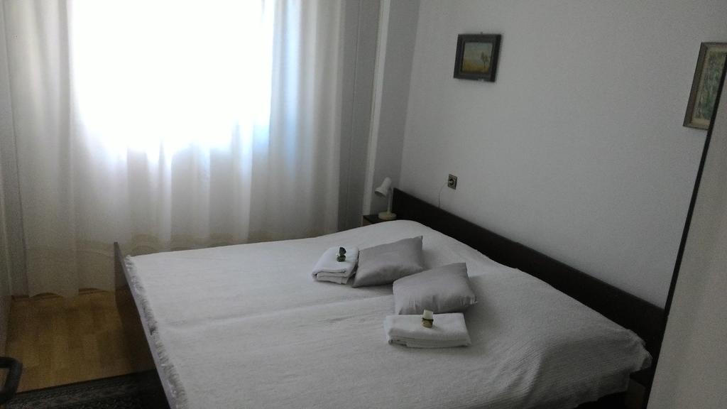Apartments Prisnac Пакоштане Экстерьер фото