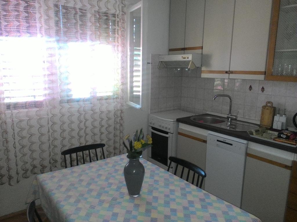 Apartments Prisnac Пакоштане Экстерьер фото